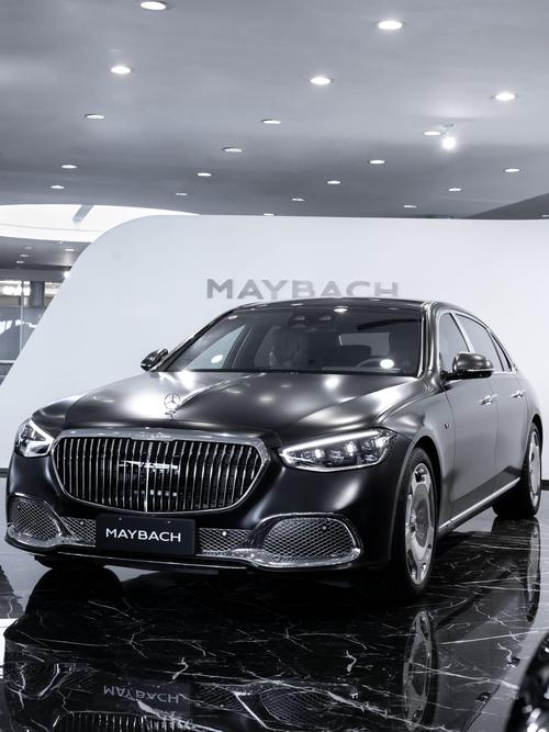 深圳124岚图汽车的售后服务让用户无忧出行，迈巴赫未来的豪华车趋势