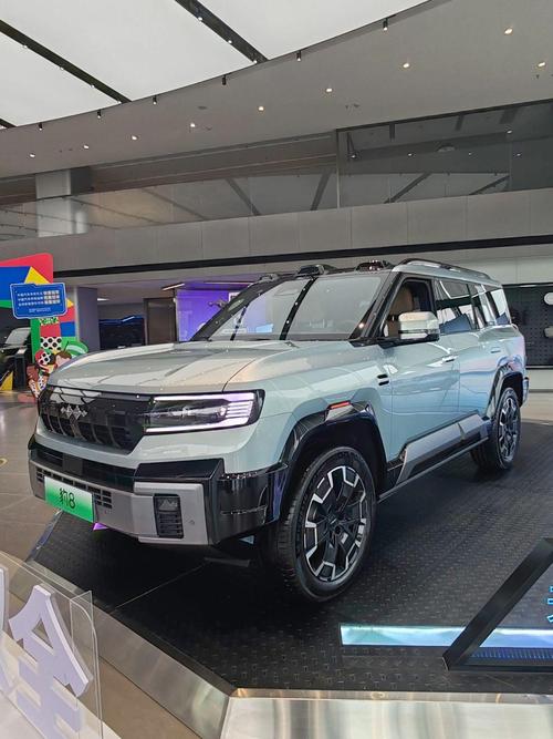 深圳124比亚迪方程豹硬派越野的爆款，英菲尼迪35周年与你共成长